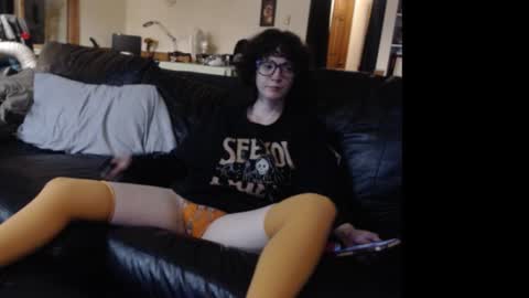 Snapshot of calistachaos1 chatting on 11.01.25 Calista Chaos online show from 11.01.25