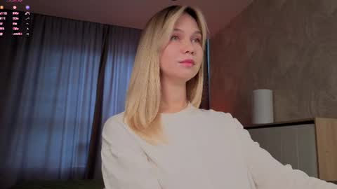 Snapshot of call__me_mommy_ chatting on 07.23.26 Nancy Please thumbs up me online show from 07.23.26