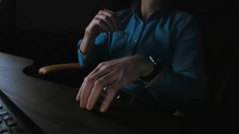 Snapshot of call_me_chief chatting on 10.28.25 chief online show from 10.28.25