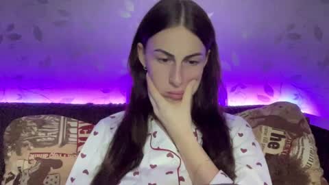 Anna online show from 01.10.25