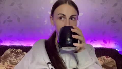 Anna online show from 01.17.25