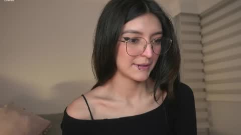   online show from 04.18.26