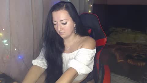 Shaya online show from 11.11.25