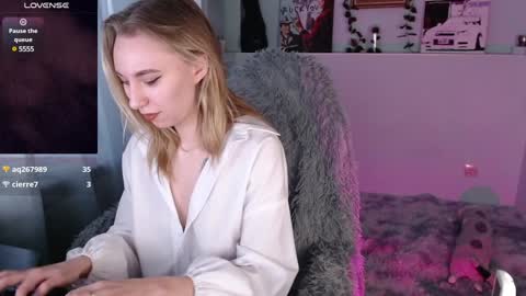 Snapshot of callerbowltim chatting on 12.05.24 alextim online show from 12.05.24