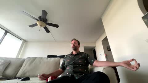 Snapshot of callesalada2 chatting on 04.10.26 Whitest Boy Alive online show from 04.10.26