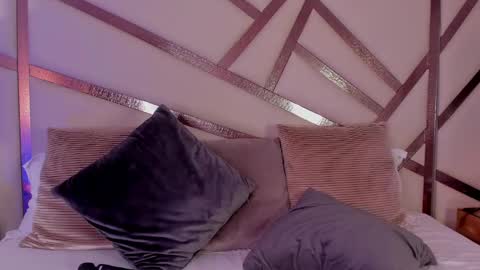 Snapshot of callmeanna_ chatting on 02.05.25 Anna Banana online show from 02.05.25