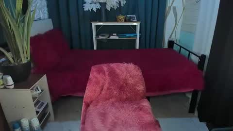 A STINGY MAN IS A SIGN OF UNWELLINGNESS. online show from 12.02.25