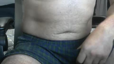 Snapshot of callmeroger33 chatting on 11.18.25 callmeroger33 online show from 11.18.25