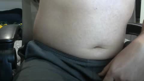 Snapshot of callmeroger33 chatting on 12.01.25 callmeroger33 online show from 12.01.25