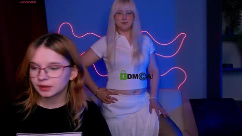 callmevivien online show from 04.18.26