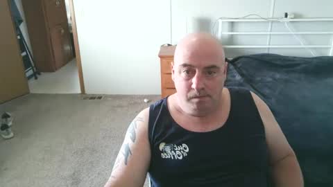 Snapshot of calvin420420 chatting on 04.20.26 longjohn74 online show from 04.20.26