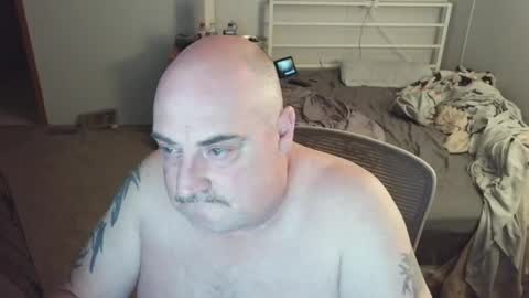 Snapshot of calvin420420 chatting on 05.17.26 longjohn74 online show from 05.17.26