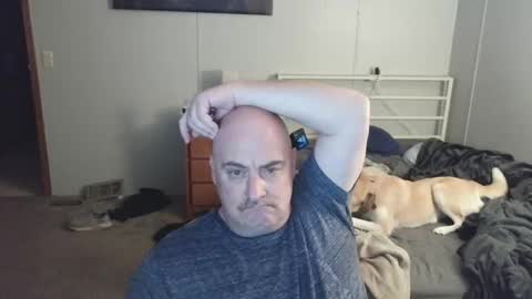 Snapshot of calvin420420 chatting on 05.19.26 longjohn74 online show from 05.19.26