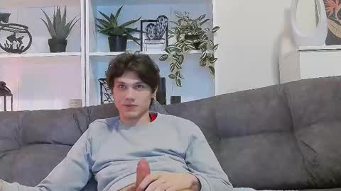 Snapshot of calvin_cay chatting on 03.10.25 Calvin online show from 03.10.25