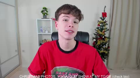 Hey I am Calvin  online show from 12.25.24