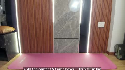 Hey I am Calvin  online show from 04.18.26