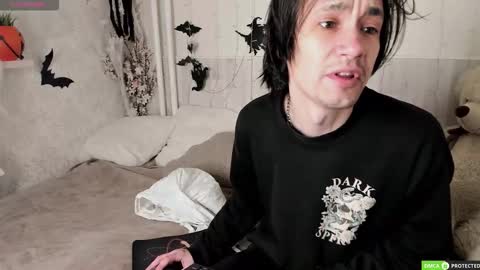 Calvin Owens online show from 10.27.25