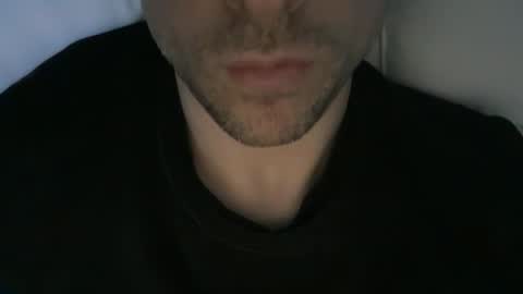 Snapshot of calvinzz chatting on 01.16.25 calvinzz online show from 01.16.25