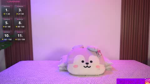 Calypso and Kayla online show from 11.02.25