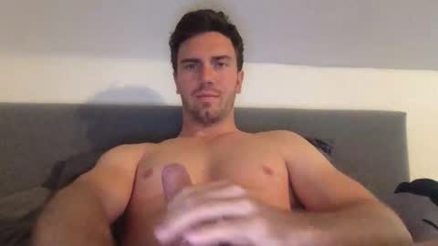 Snapshot of cam2camboy0402 chatting on 09.20.25 cam2camboy0402 online show from 09.20.25