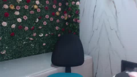 Snapshot of cam_xman chatting on 05.01.26 cam_xman online show from 05.01.26