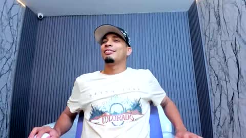 Snapshot of cam_xman chatting on 05.31.26 cam_xman online show from 05.31.26