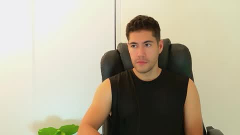 camara110 online show from 10.22.25