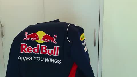 camara110 online show from 11.30.25