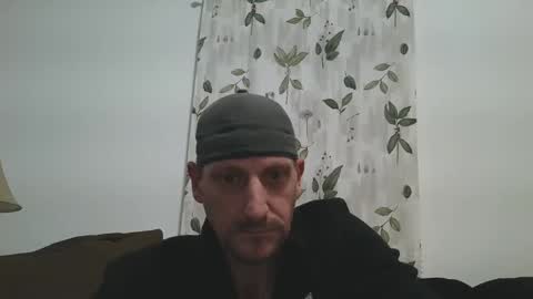 Chillaxin lets talk  online show from 12.31.24