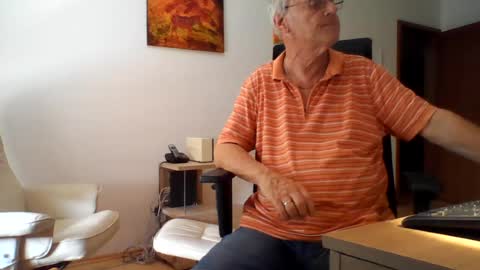 Snapshot of camcologne chatting on 07.13.26 camcologne online show from 07.13.26