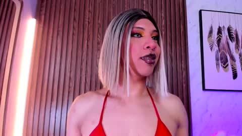 Snapshot of cameron_blake_ chatting on 01.10.26 CAMERON online show from 01.10.26