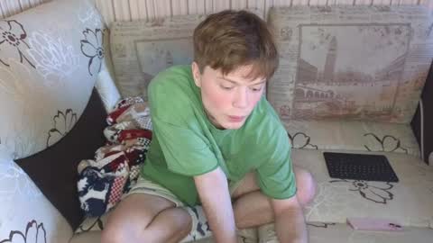 Snapshot of cameron_crowly chatting on 02.03.25 Cameron online show from 02.03.25