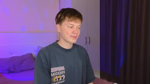 Cameron online show from 11.18.25