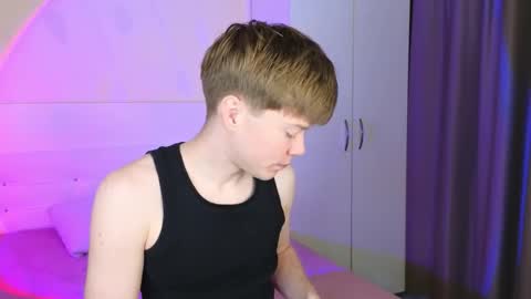 Cameron online show from 11.24.25