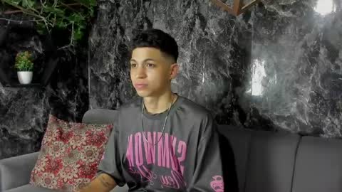 Snapshot of cameron_lux4 chatting on 04.24.26 CAMERON online show from 04.24.26