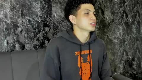 Snapshot of cameron_lux4 chatting on 05.20.26 CAMERON online show from 05.20.26