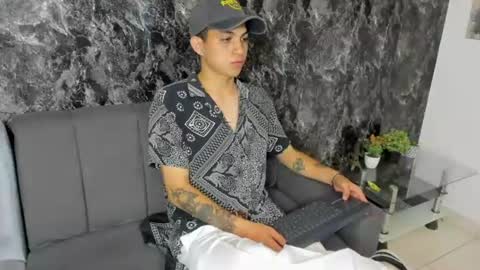 Snapshot of cameron_lux4 chatting on 07.16.26 CAMERON online show from 07.16.26