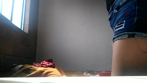 Snapshot of cameron_puppy chatting on 02.13.25 Mara Catalina Romero Ordez online show from 02.13.25