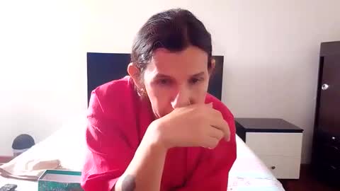 Snapshot of cameron_puppy chatting on 10.11.25 Mara Catalina Romero Ordez online show from 10.11.25