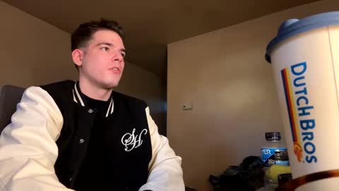 Snapshot of camerondt chatting on 01.02.25 camerondt online show from 01.02.25