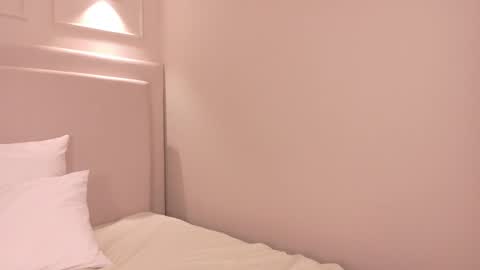 Snapshot of cameronnrosse chatting on 01.10.25 cameronnrosse online show from 01.10.25