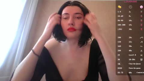 Snapshot of camgirl_xx chatting on 04.28.26 Marta online show from 04.28.26