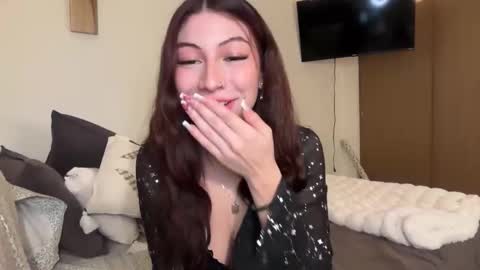 Camila online show from 11.17.25