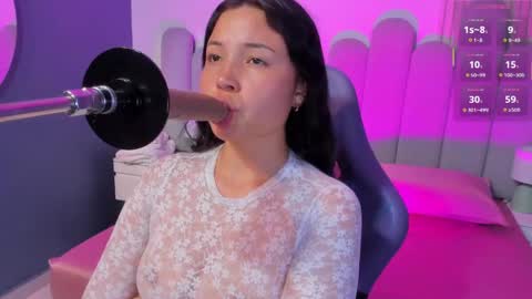 Snapshot of cami_taniel chatting on 05.31.26 Camila online show from 05.31.26
