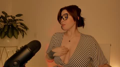 camila   online show from 12.22.24