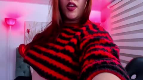 Snapshot of camiila_osorio chatting on 02.16.25 Camila Osorio online show from 02.16.25