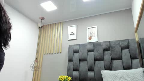 Camila online show from 12.12.24