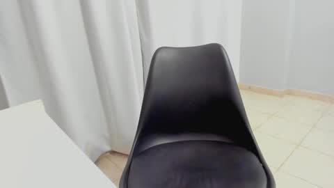 Snapshot of camila_berk chatting on 09.11.25 Cami online show from 09.11.25