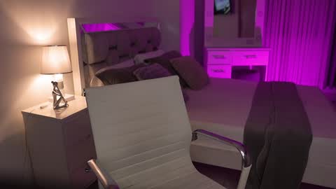 Camila buitrago online show from 12.20.24