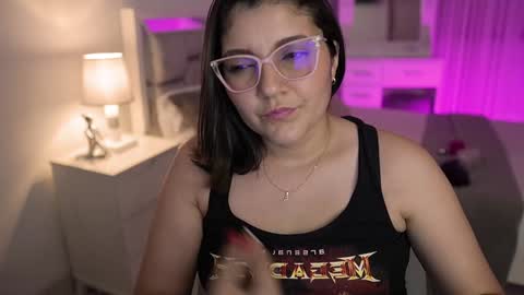 Camila buitrago online show from 12.23.24